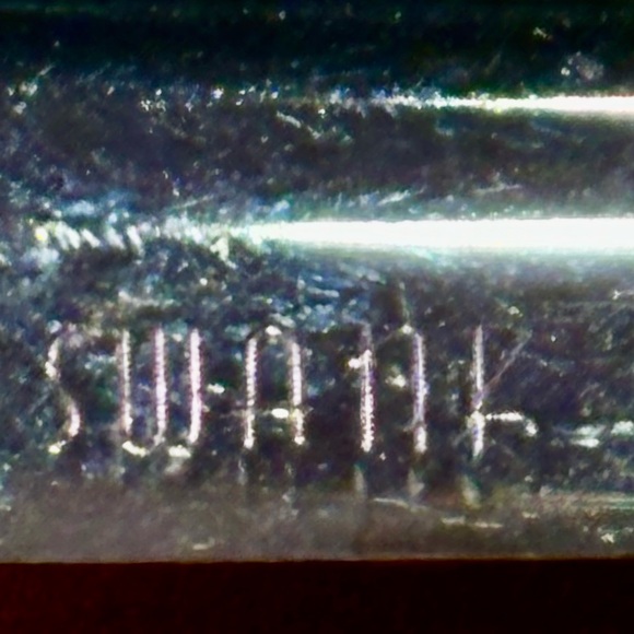 Vintage Holdtone Swank Money Clip Money Holder with Black/Red Crest “FR” - Picture 4 of 4